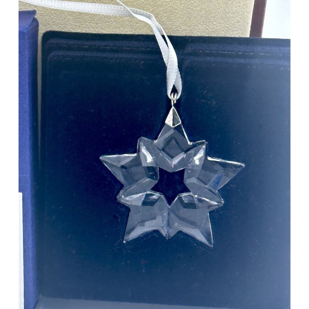 Swarovski 5429593 Little Star Small Ornament 2019 Christmas Holiday Crystal - Picture 2 of 8